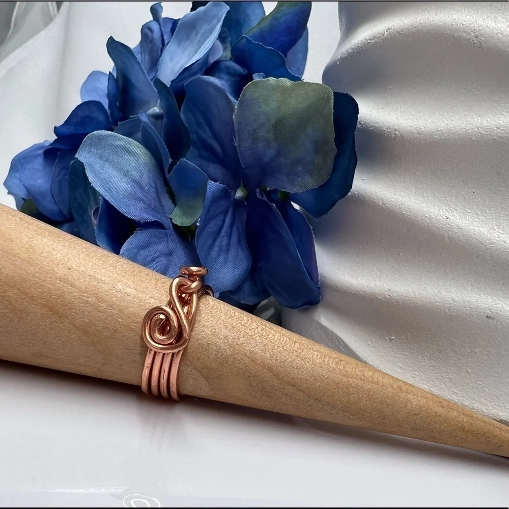 ARTISAN Copper Spiral Wire Wrap Ring